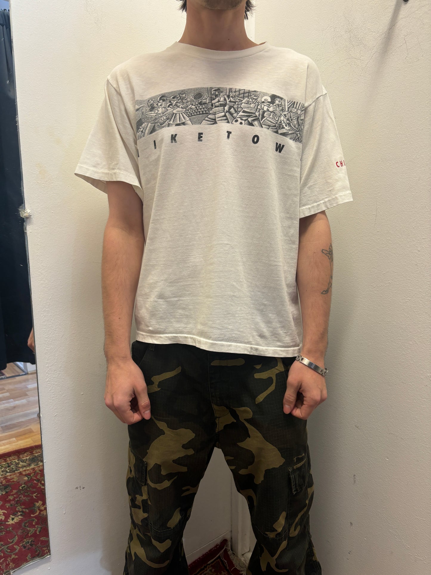 1990s Nike 'Niketown Chicago' Tee