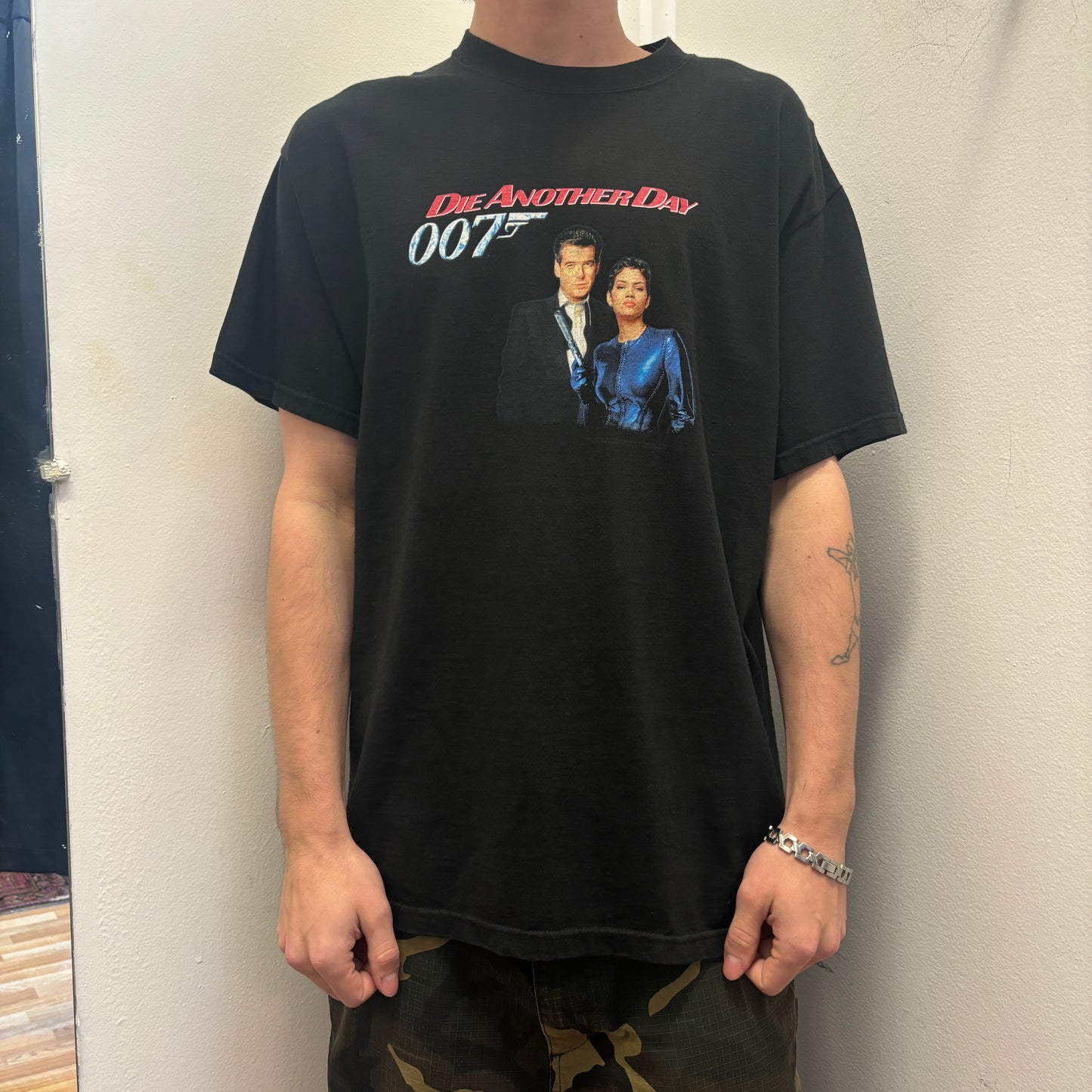 2000s 007 Movie Promo Tee