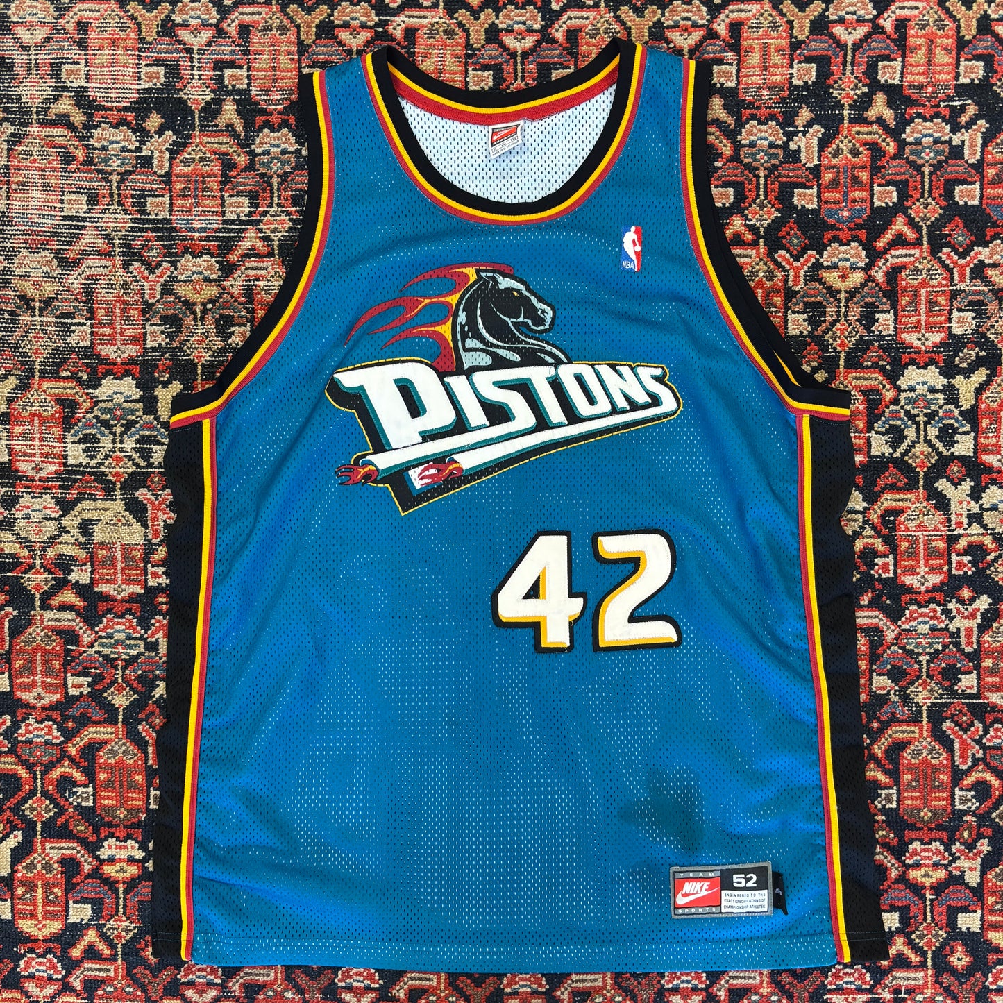 1990s Nike Detroit Pistons Jerry Stackhouse Basketball Jersey