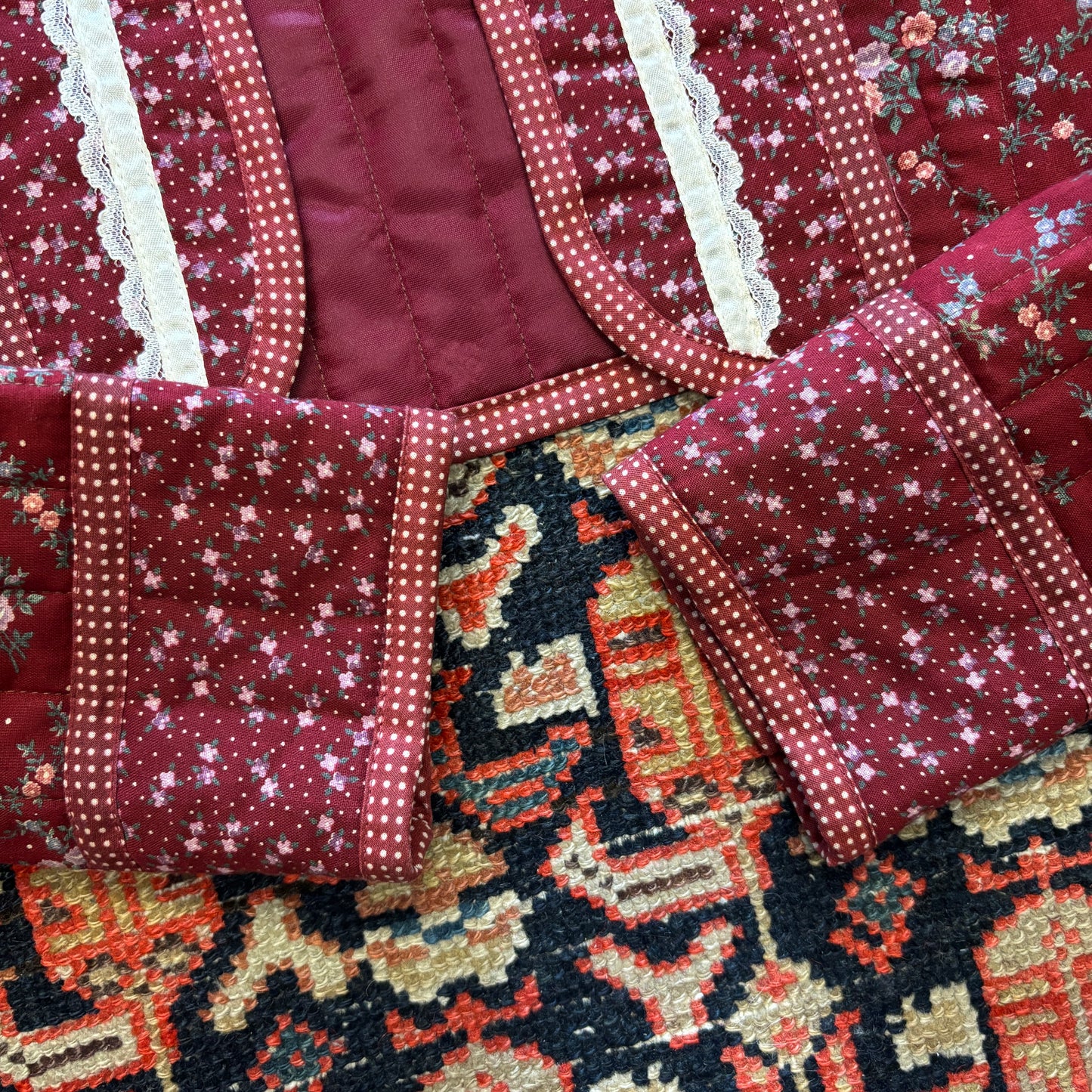 1970s Vintage Gunne Sax Floral Cropped Jacket