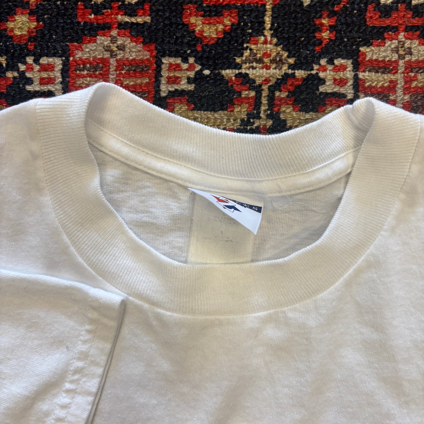 1990s Vintage T&C Hawaii Yin Yang Surf Tee