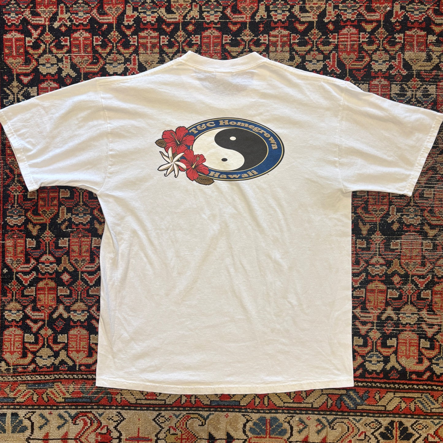 1990s Vintage T&C Hawaii Yin Yang Surf Tee