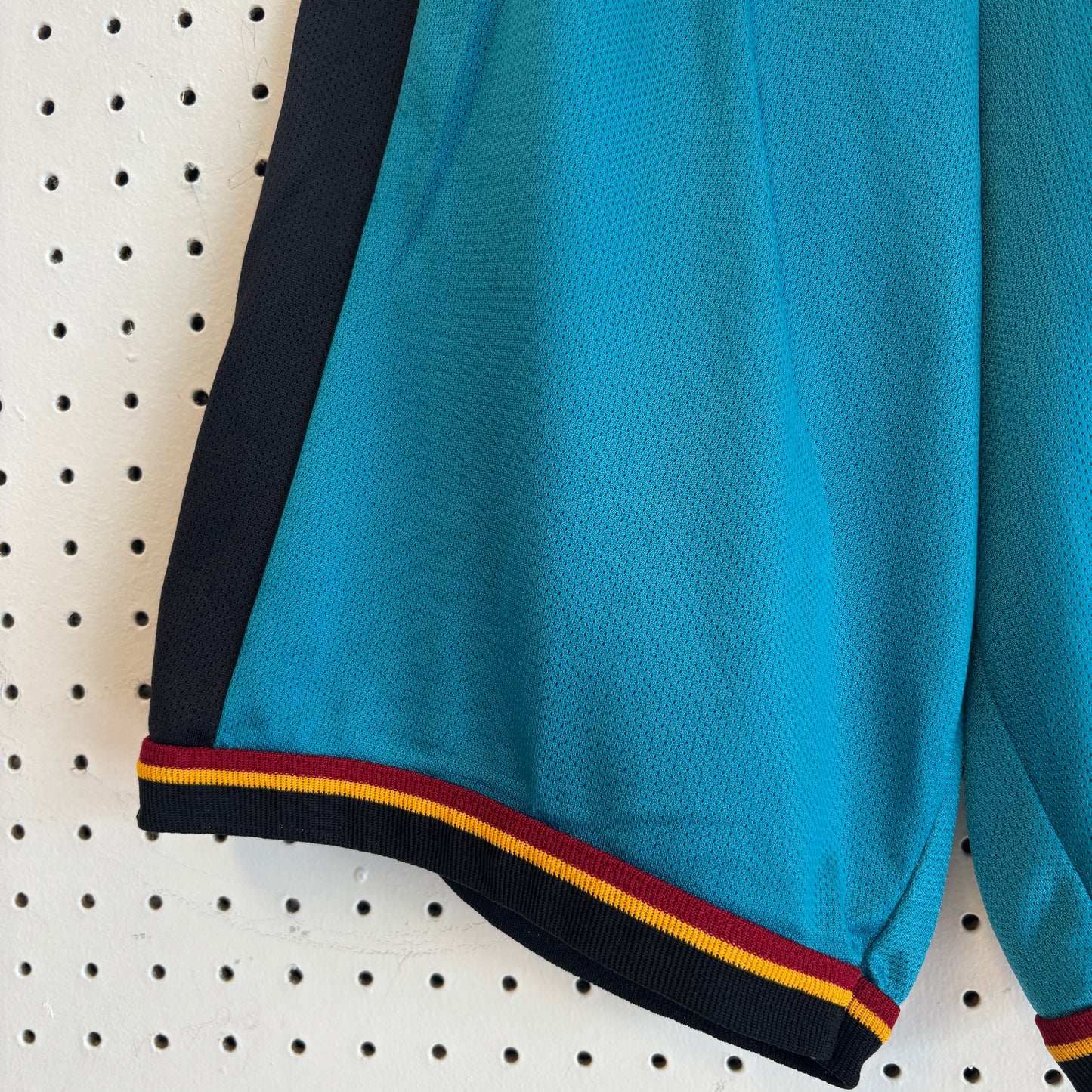 1990s Vintage Detroit Pistons Champion Basketball Shorts