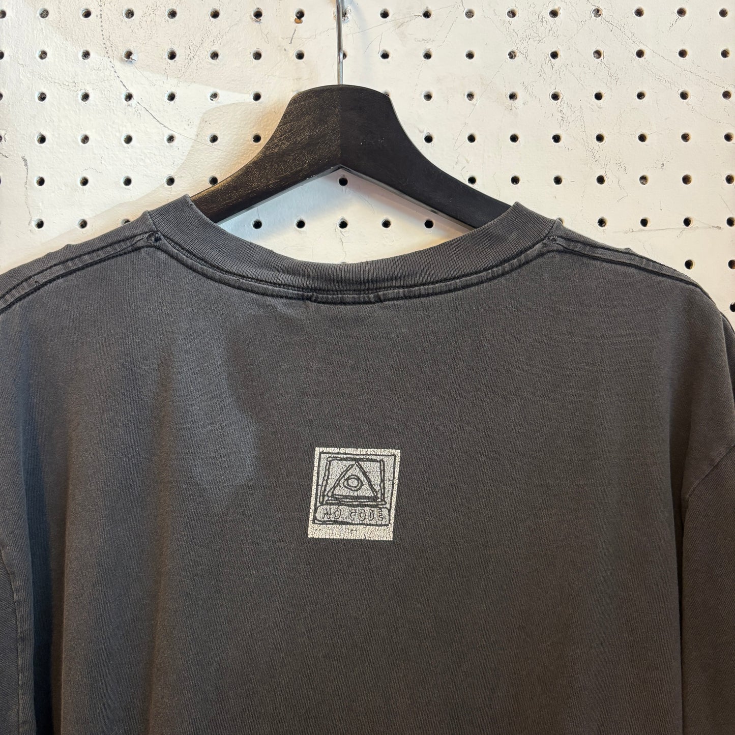 1990s Vintage Pearl Jam Faded Band Tee