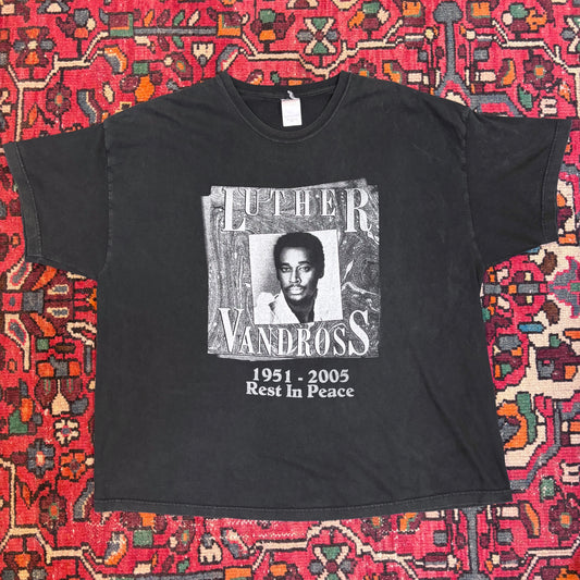 2000s Luther Vandross Memorial Tee