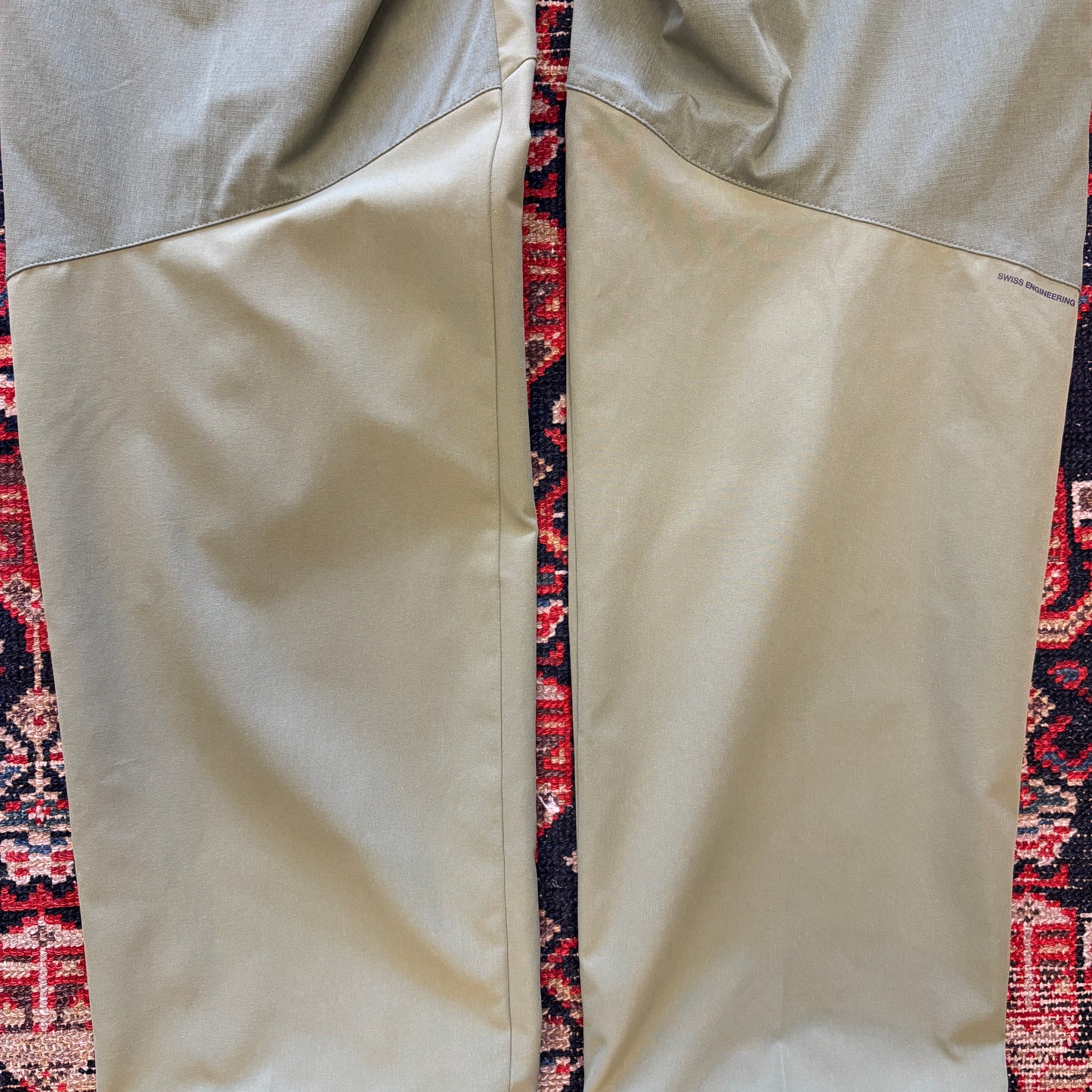 NWT ON Running Explorer Cargo Pants