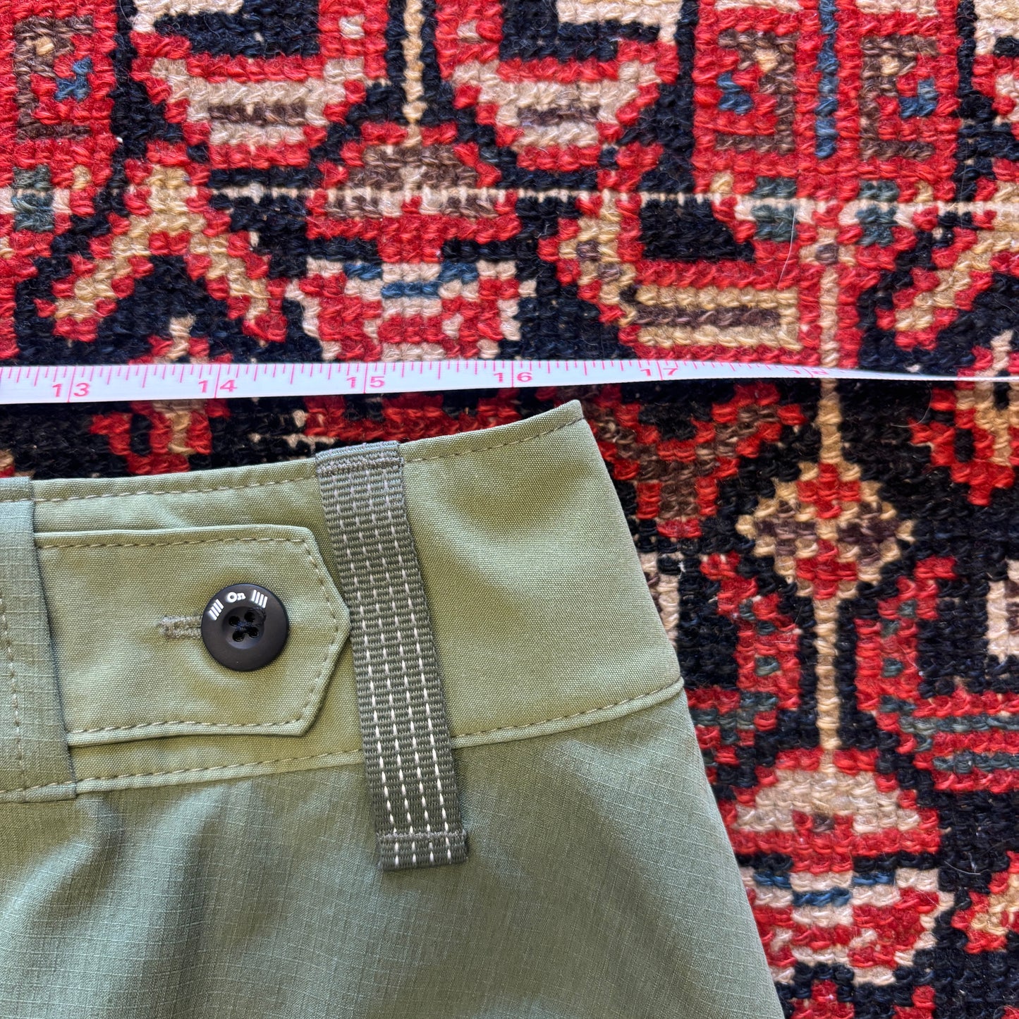 NWT ON Running Explorer Cargo Pants
