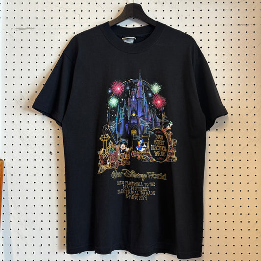 2001 Walt Disney World Parade Tee